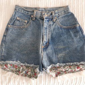 Vintage jean and floral bubble leg finish